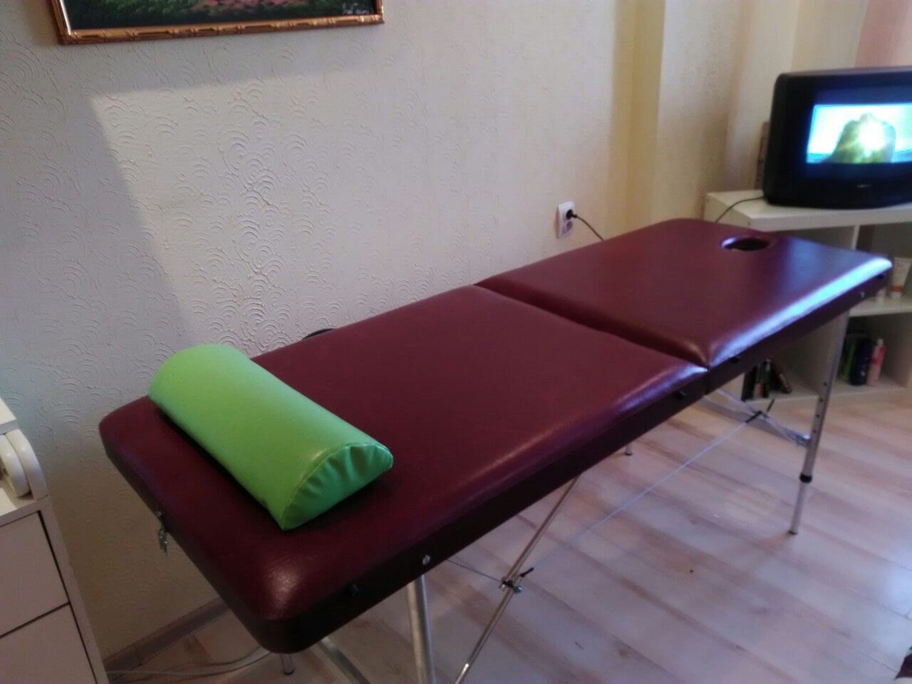 профессиональный стол для массажа